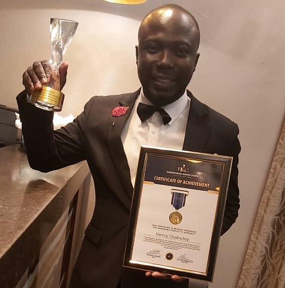 Henry OSABUTEY bagged 2 prestigious awards 