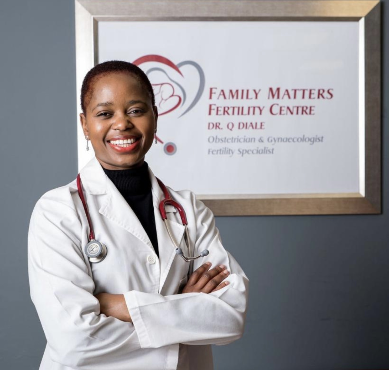 Meet – Dr. Qinisile Diale, South African born Gynaecologist, Obstetrician and Fertility Specialist.