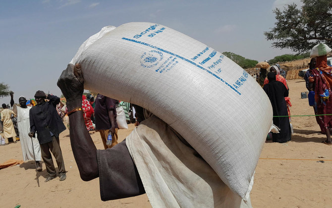 The World Food Program resumes its activities in Sudan.