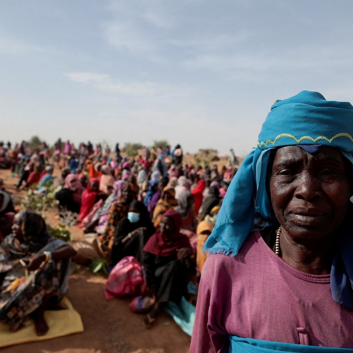 In order to escape the war, more than 90,000 Sudanese seek safety in Chad.
